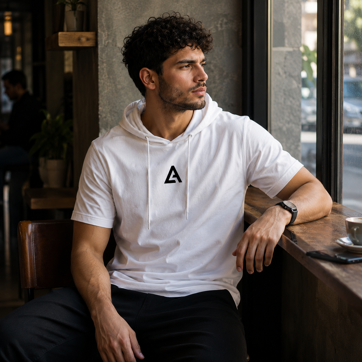 Hooded T-Shirt LANSARI — Noir ou Blanc, coton premium