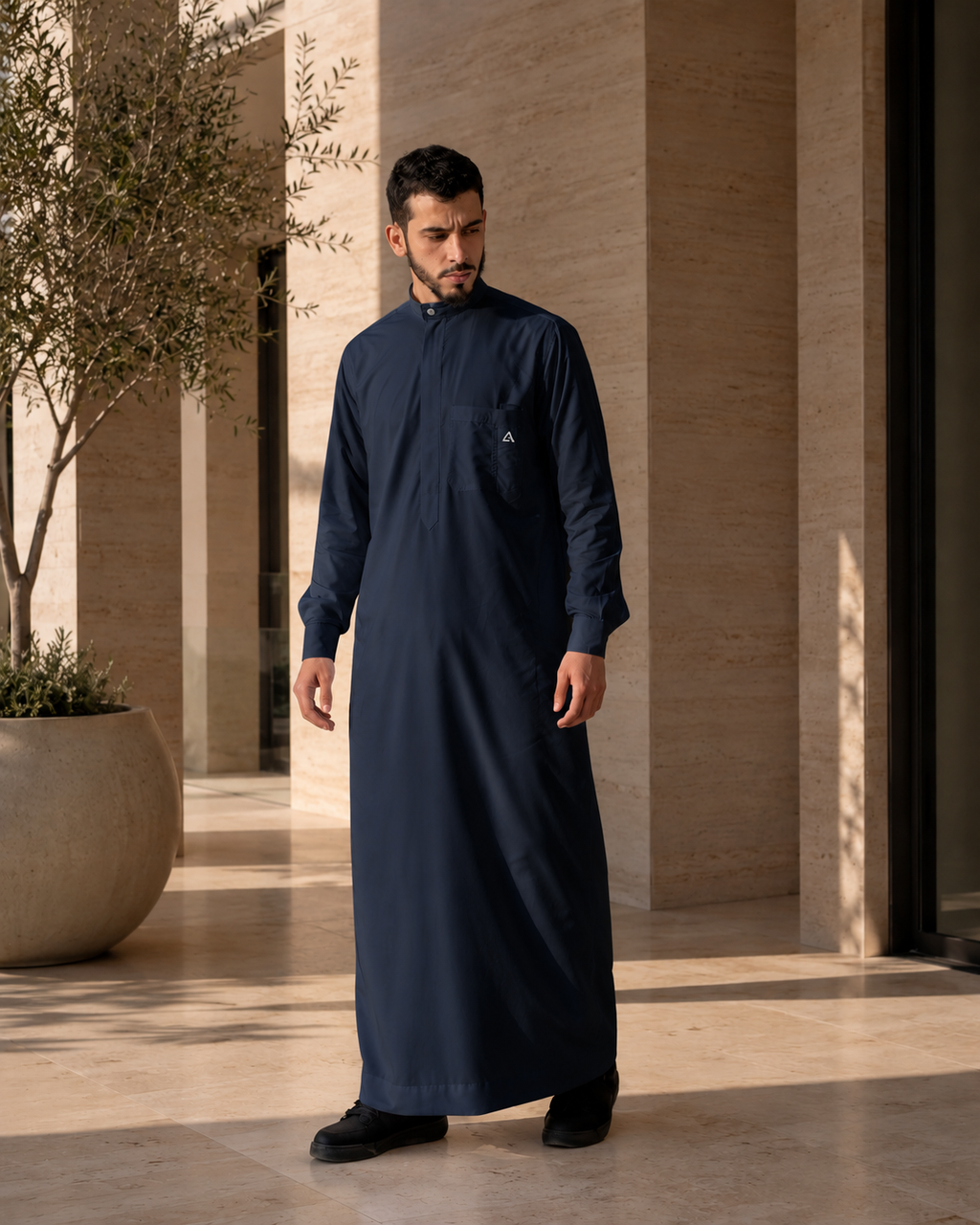 Qamis LANSARI bleu marine - vue de face
